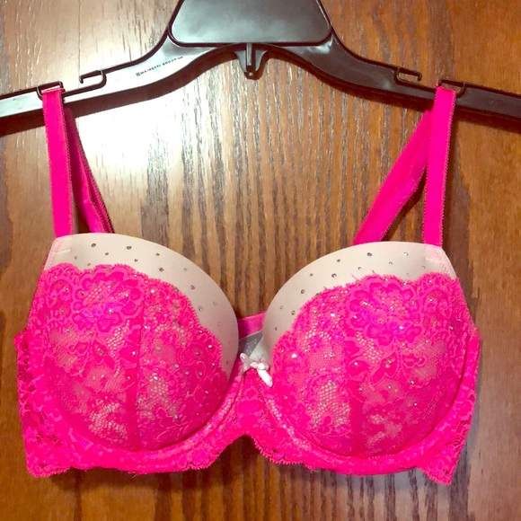 VS Dream Angels Lace Demi Bra - Picture 1 of 1